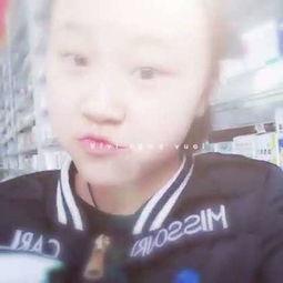 娱乐吃瓜酱小孩发疯,小孩发疯事件，揭秘背后真相